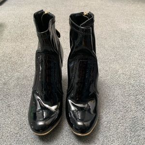 Tory Burch Melrose patent leather boots size 6